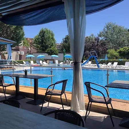 Хотел палма